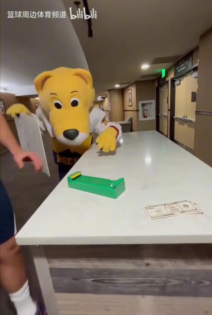 不要和约基奇赌马即使是和吉祥物比